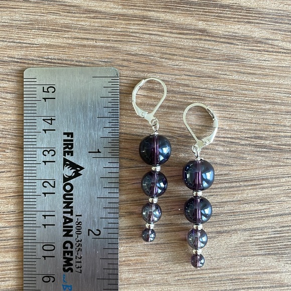 HAND CRAFTED IRIDESCENT EARRINGS Bluish Purple Graduated Contemporary Ball Drop - Picture 6 of 13
